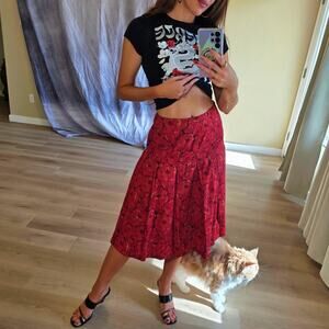 Vintage harolds red floral pleated